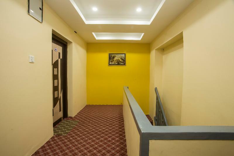 Oyo 150 Hotel Himalyan Height Kathmandu Exterior photo