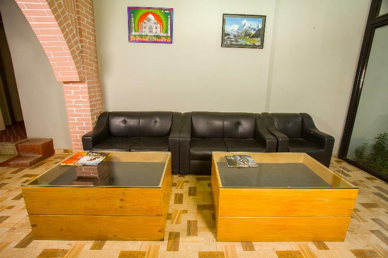 Oyo 150 Hotel Himalyan Height Kathmandu Exterior photo