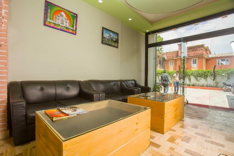 Oyo 150 Hotel Himalyan Height Kathmandu Exterior photo