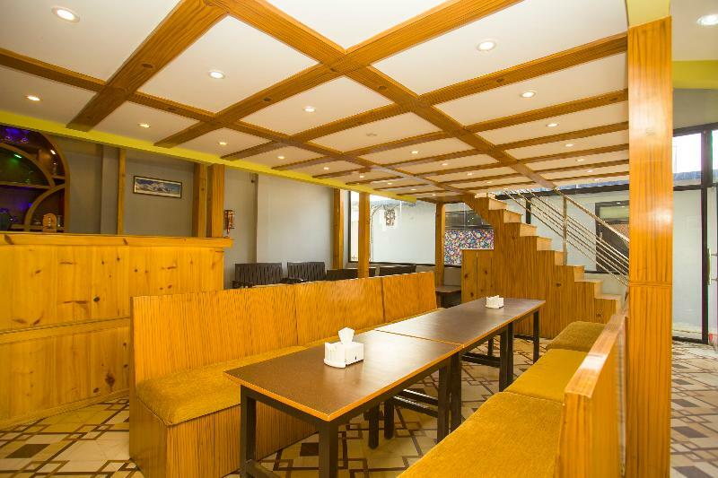Oyo 150 Hotel Himalyan Height Kathmandu Exterior photo