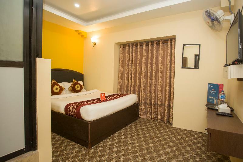 Oyo 150 Hotel Himalyan Height Kathmandu Exterior photo