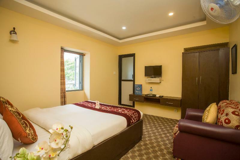 Oyo 150 Hotel Himalyan Height Kathmandu Exterior photo